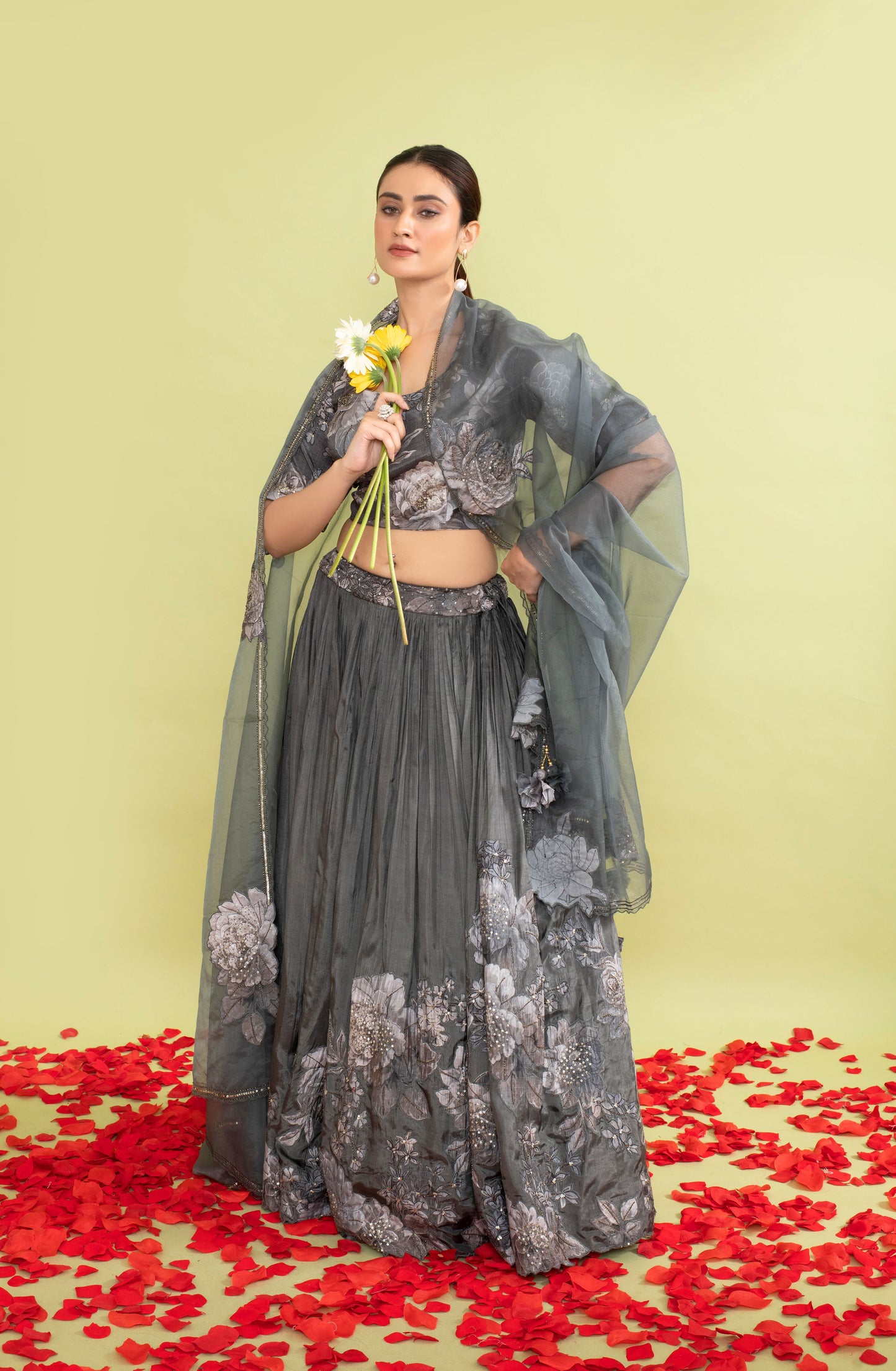 Elegant Grey Russian Silk Saree with Patchwork and Tikki-Katdana Highlights